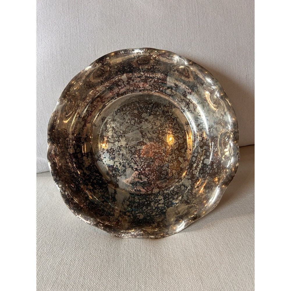 VINTAGE REED &BARTON HOLIDAY 115 SILVERPLATE 10" SCALLOPED TRAY BOWL CENTERPIECE